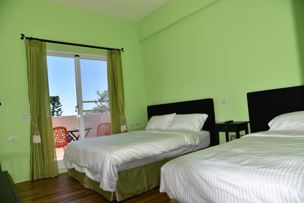 Spring Enjoy Color B&B Taitung Екстериор снимка