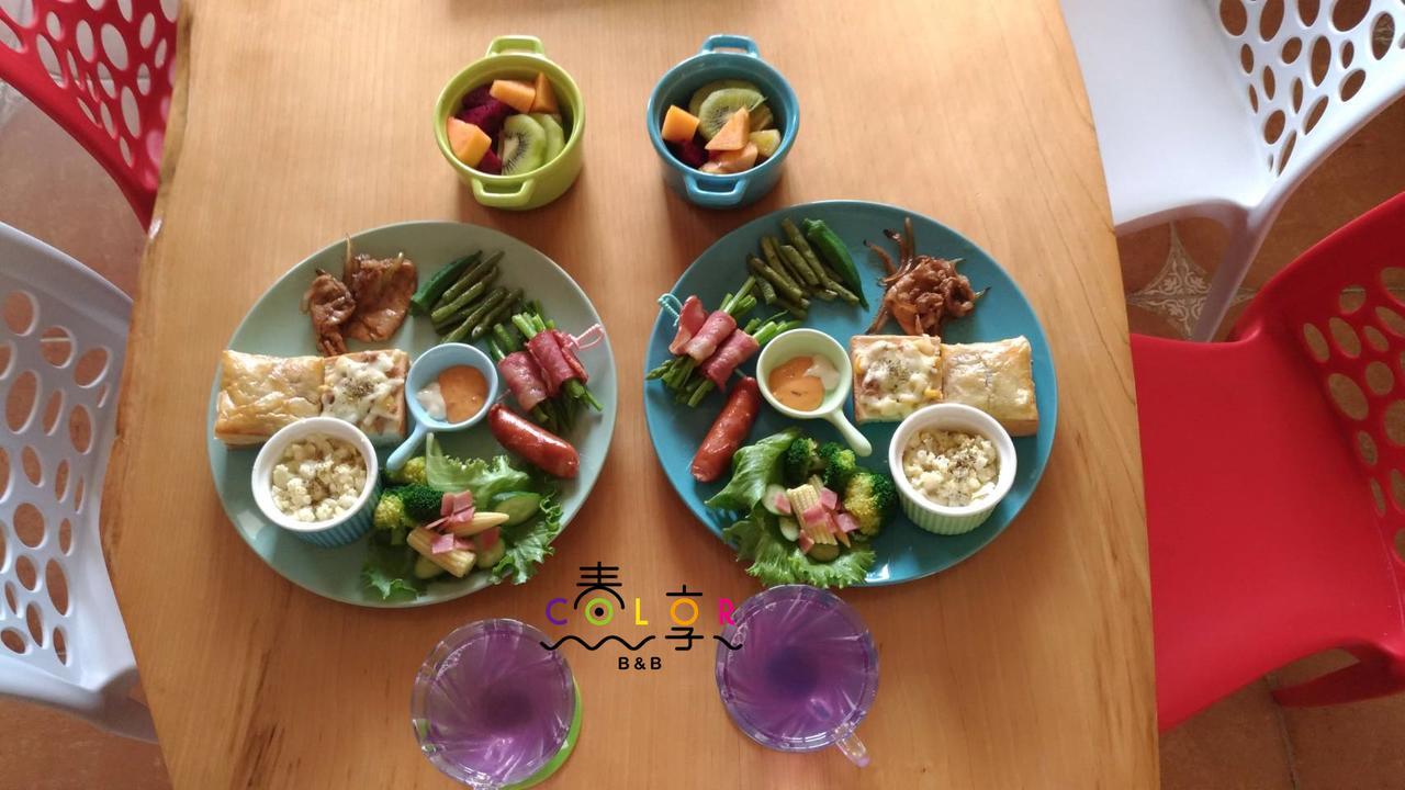 Spring Enjoy Color B&B Taitung Екстериор снимка